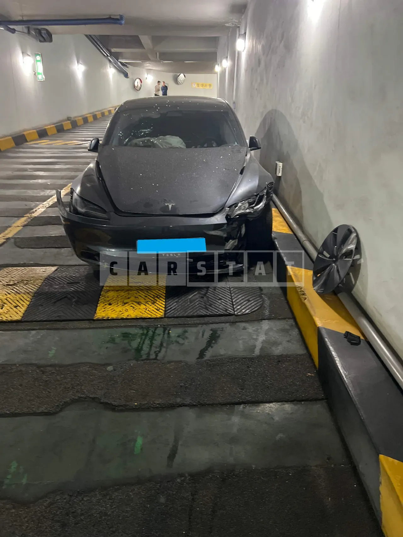 Photo 2 of 8: 2024 Tesla Model 3 Long Range, VIN LRW3E7EK0RC192224 — Korean insurance auction