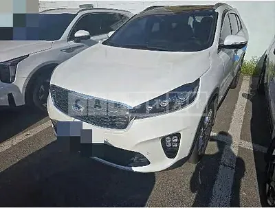 Photo 1 of 23: 2019 Kia Sorento — Korean insurance auction