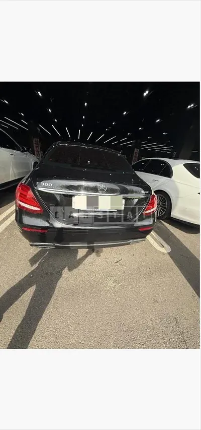 Photo 1 of 14: 2019 Mercedes-Benz E 300 4Matic — Korean insurance auction