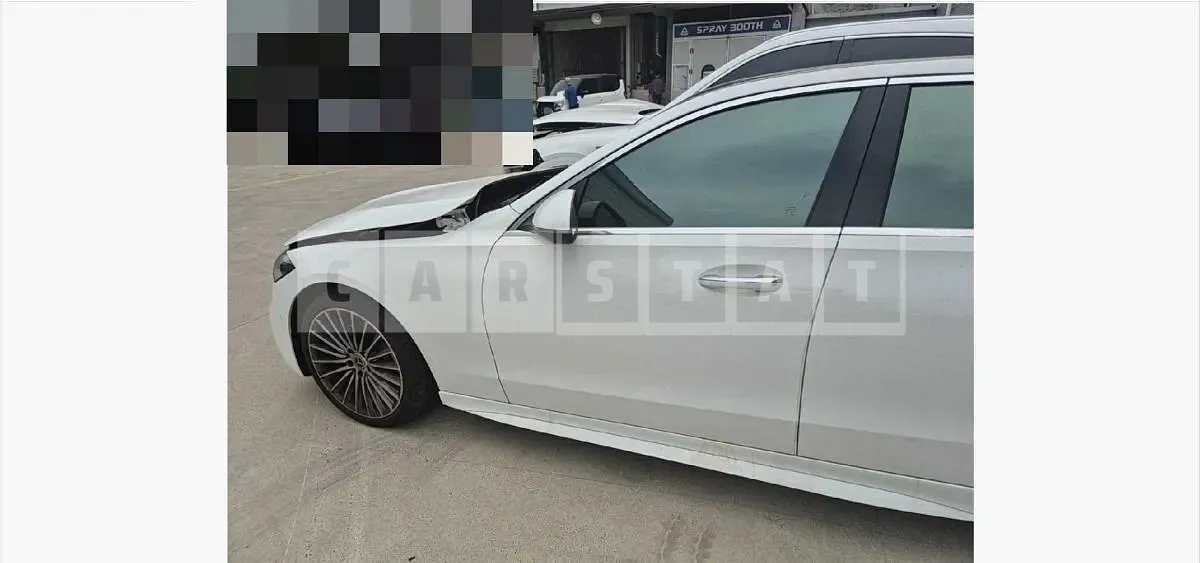 Photo 2 of 45: 2022 Mercedes-Benz C300 — Korean insurance auction