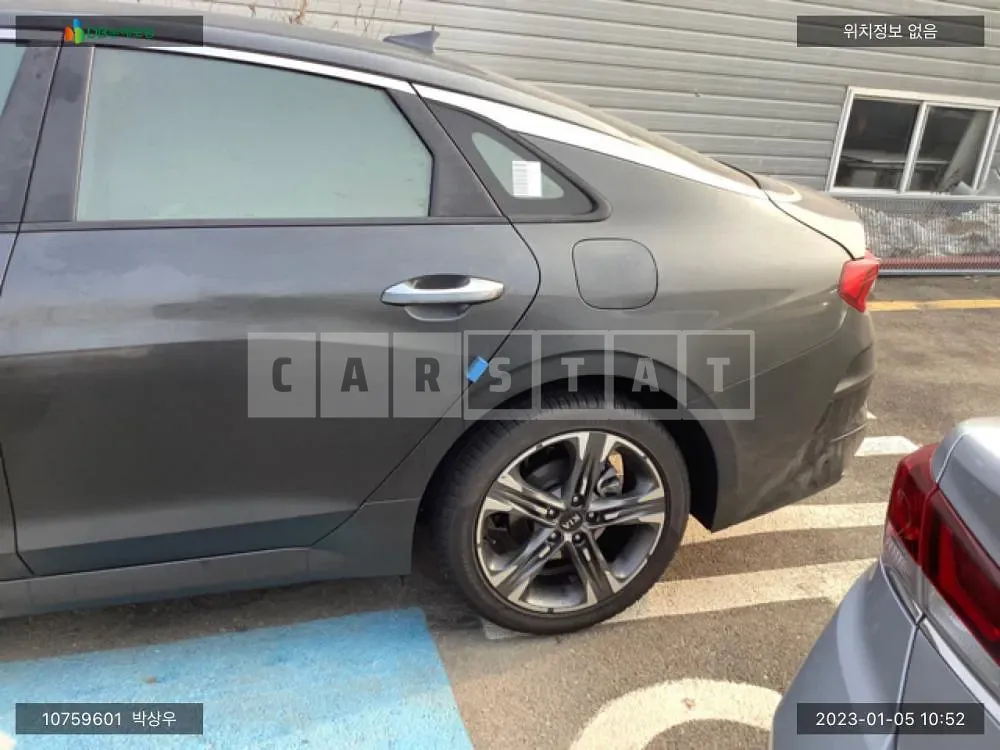 Photo 2 of 15: 2021 Kia K5, VIN KNAG341ABMA144358 — Korean insurance auction