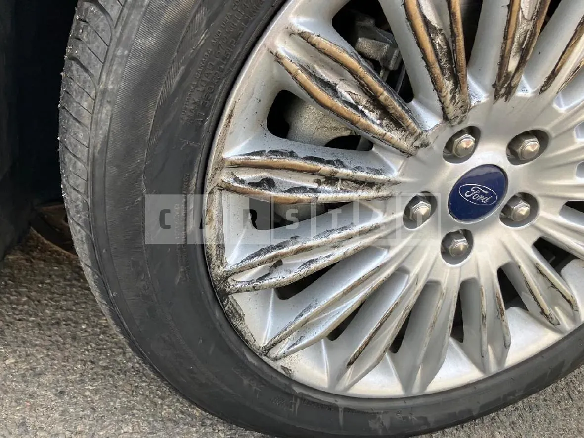 Photo 2 of 18: 2016 Ford Fusion Hybrid, VIN 3FA6P0LU9GR276469 — Korean insurance auction