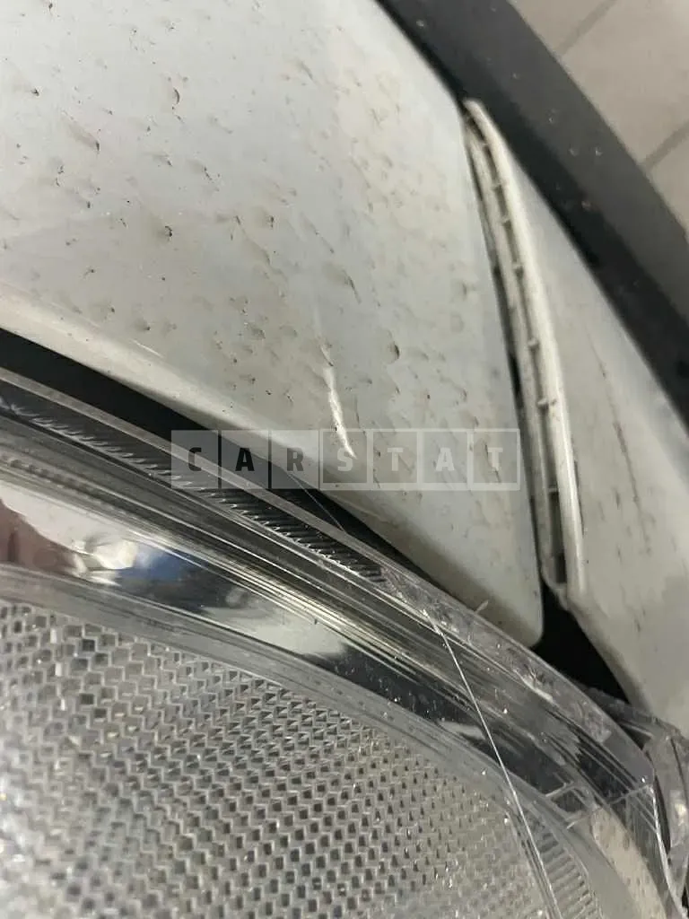 Photo 2 of 11: 2018 Volvo V60 CC D4, VIN YV1FZA8BDJ2058955 — Korean insurance auction