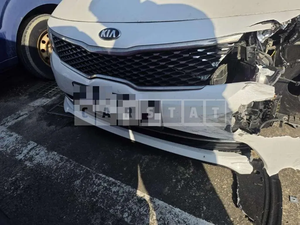 Photo 2 of 17: 2015 Kia K5 LPG — Korean insurance auction