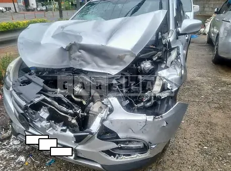 Photo 2 of 16: 2015 Hyundai Tucson, VIN KMHJT81VBFU072328 — Korean insurance auction