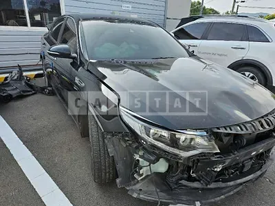 Photo 1 of 26: 2016 Kia K5 — Korean insurance auction