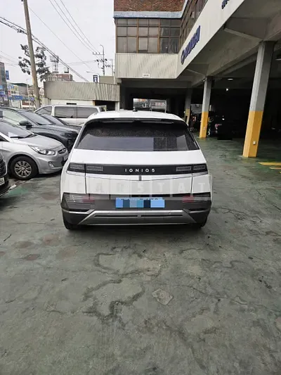 Photo 1 of 24: 2022 Hyundai IONIQ 5 — Korean insurance auction