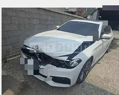 Photo 1 of 10: 2017 BMW 520d — Korean insurance auction
