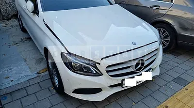 Photo 1 of 9: 2015 Mercedes-Benz C 200, VIN WDDWF4CB9FF040358 — Korean insurance auction