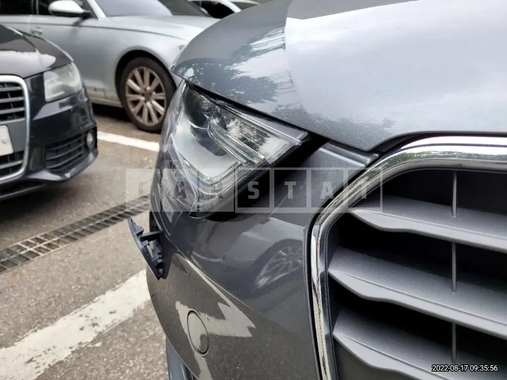 Photo 2 of 16: 2015 Audi A4 30 TDI, VIN WAUZZZ8K1FN037025 — Korean insurance auction
