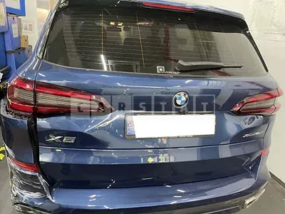 Photo 1 of 33: 2023 BMW X5 xDrive40i, VIN WBACR6103P9R10457 — Korean insurance auction