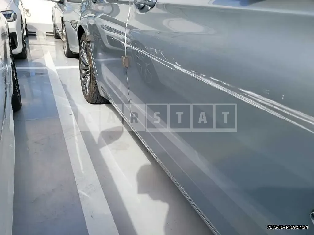 Photo 2 of 34: 2015 BMW 730d xDrive, VIN WBAYC4107FDZ77490 — Korean insurance auction