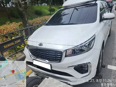 Photo 1 of 18: 2019 Kia Carnival High Limousine, VIN KNAME81ABKS524270 — Korean insurance auction