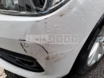 Photo 1 of 3: 2018 BMW (parts) 320d Headlamp — Korean insurance auction