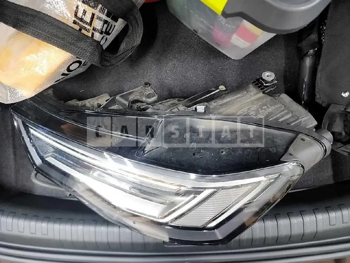 Photo 2 of 5: 2022 Audi (parts) A6 45 TFSI quattro Headram — Korean insurance auction