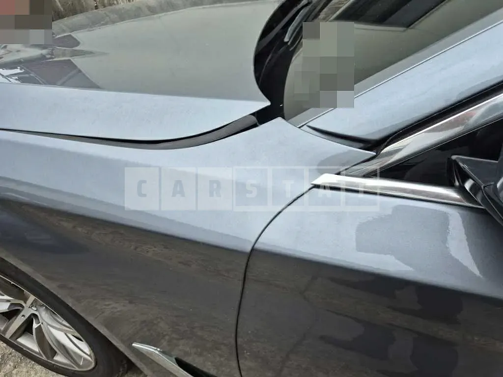 Photo 2 of 7: 2018 BMW 520i — Korean insurance auction