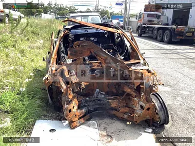 Photo 1 of 13: 2021 Hyundai Ionic 5, VIN KMHKR81AFNU018322 — Korean insurance auction