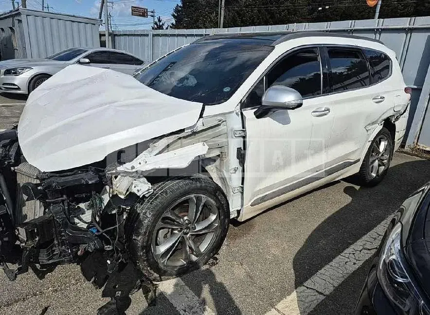 Photo 2 of 13: 2019 Hyundai Santa Fe TM — Korean insurance auction
