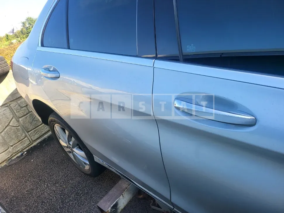 Photo 2 of 13: 2019 Mercedes-Benz C220 d — Korean insurance auction