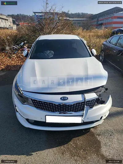 Photo 1 of 7: 2017 Kia K5, VIN KNAGT411BJA218042 — Korean insurance auction