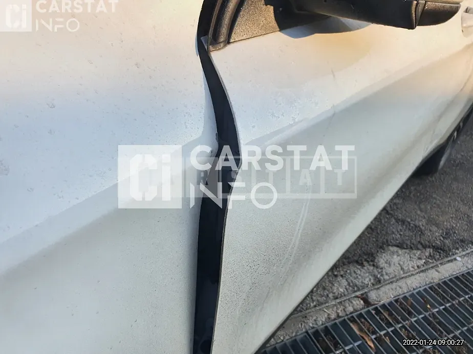 Photo 2 of 27: 2019 Mercedes-Benz GLA220, VIN WDCTG4FB8KJ627867 — Korean insurance auction