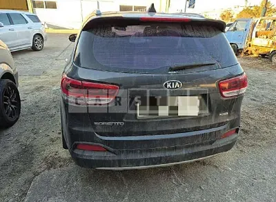 Photo 1 of 14: 2015 Kia Sorento — Korean insurance auction