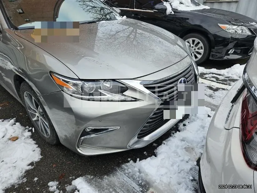 Photo 2 of 44: 2016 Lexus ES300h, VIN JTHBW1GG7H2137760 — Korean insurance auction