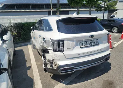 Photo 1 of 18: 2021 Kia Sorento — Korean insurance auction