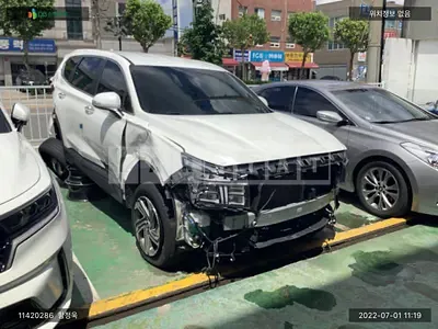Photo 1 of 20: 2021 Hyundai Santa Fe, VIN KMHS281HGMU384652 — Korean insurance auction
