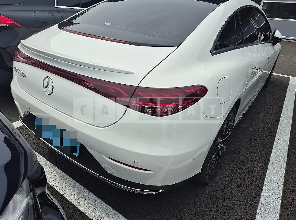 Photo 2 of 24: 2022 Mercedes-Benz EQE350 + — Korean insurance auction