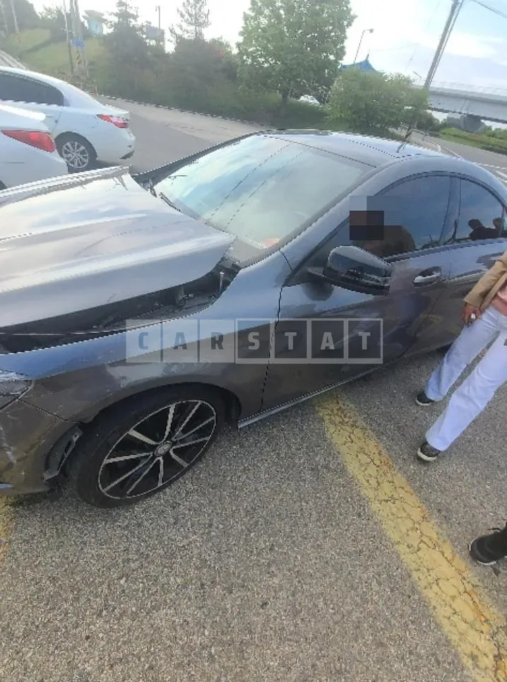Photo 2 of 9: 2015 Mercedes-Benz CLA200 CDI — Korean insurance auction
