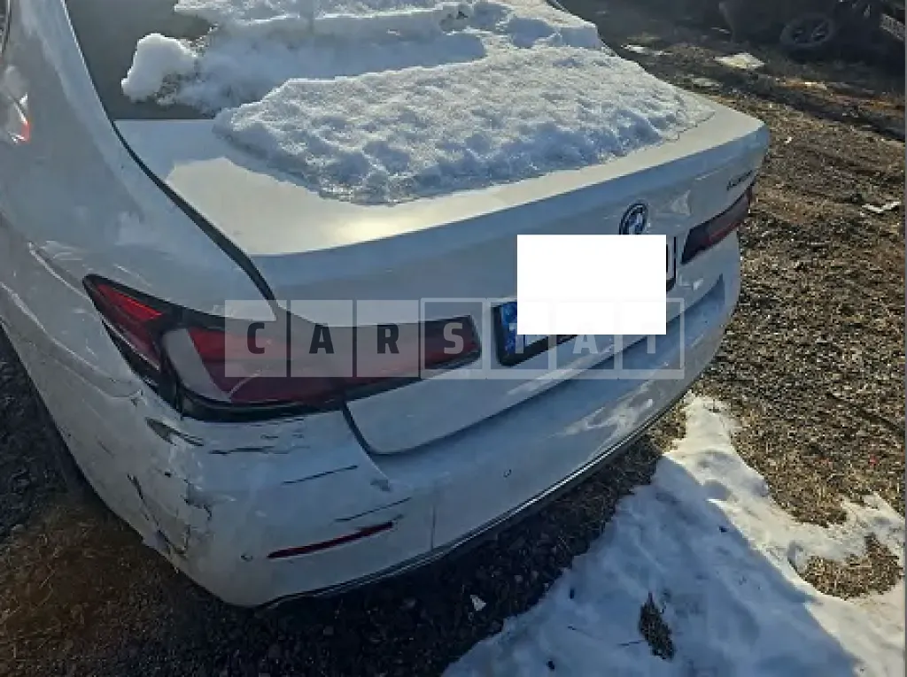 Photo 2 of 23: 2023 BMW 530e — Korean insurance auction