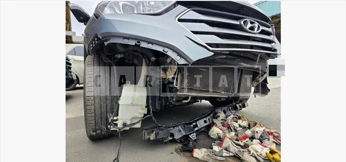 Photo 2 of 17: 2015 Hyundai Santa Fe DM Diesel — Korean insurance auction