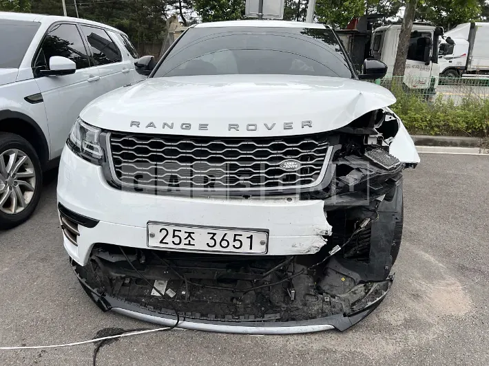Photo 2 of 30: 2018 Land Rover Range Rover Bella D300, VIN SALYA2BK8JA730821 — Korean insurance auction