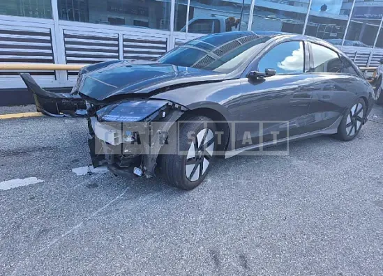 Photo 2 of 17: 2023 Hyundai IONIQ 6 — Korean insurance auction