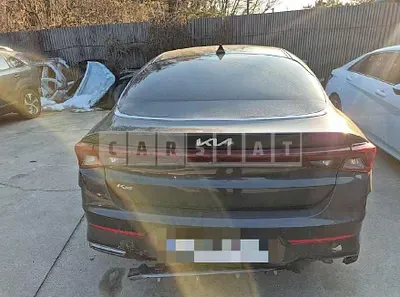 Photo 1 of 11: 2021 Kia K5 — Korean insurance auction