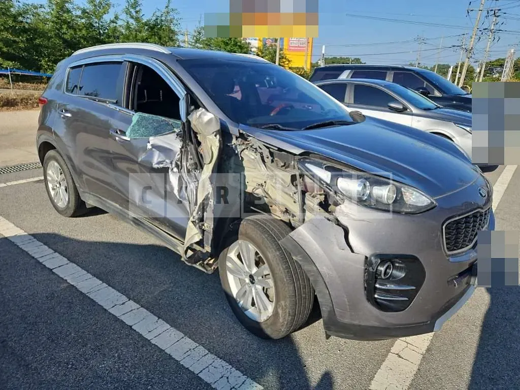 Photo 2 of 61: 2016 Kia Sportage 2.0 — Korean insurance auction
