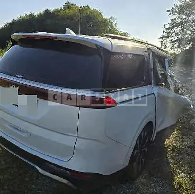 Photo 1 of 19: 2022 Kia Carnivals — Korean insurance auction