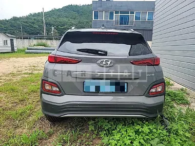 Photo 1 of 12: 2019 Hyundai Kona Electric — Korean insurance auction