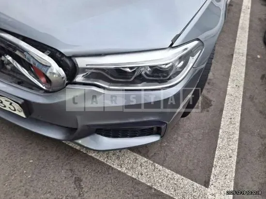 Photo 2 of 18: 2018 BMW 520d xDrive, VIN WBAJC5103JWD99377 — Korean insurance auction