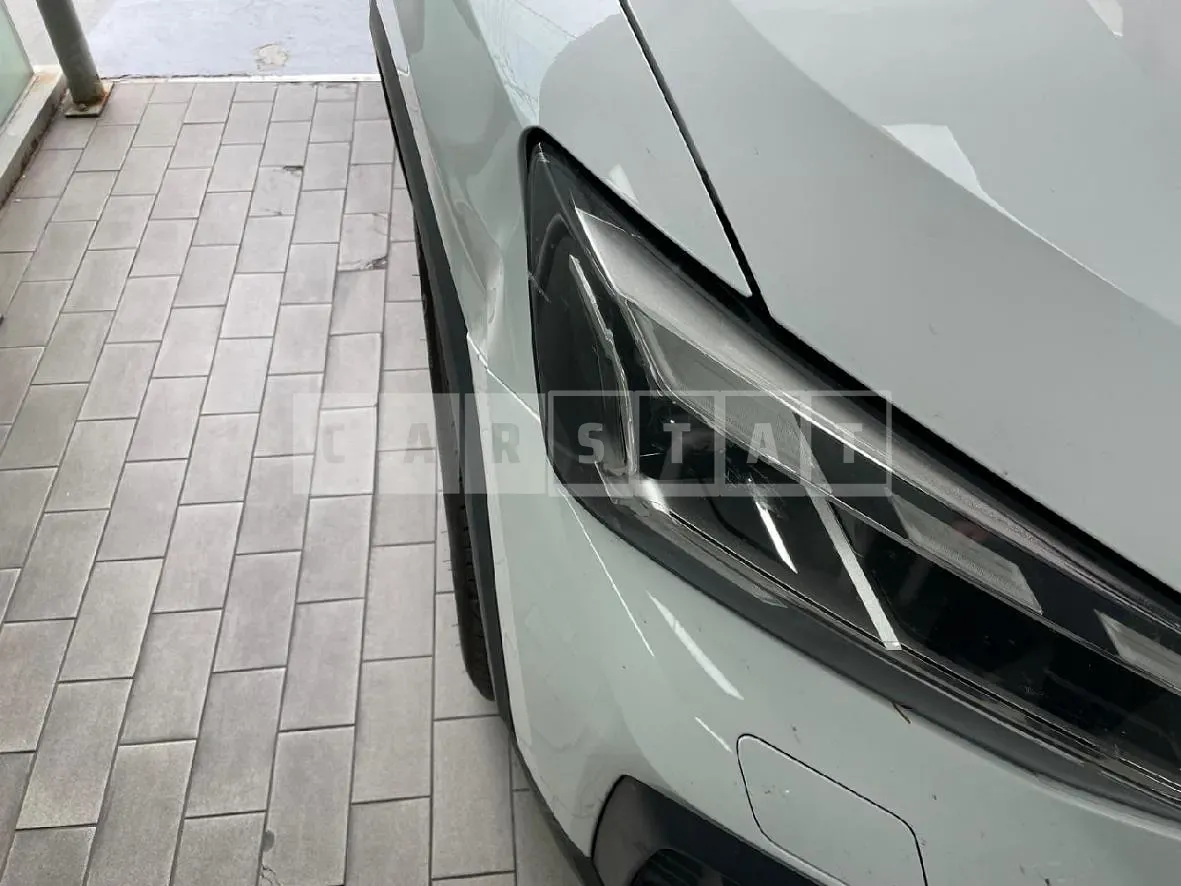 Photo 2 of 3: 2023 Audi (parts) Q2 35 TDI Light — Korean insurance auction