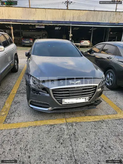 Photo 1 of 11: 2017 Hyundai Genesis /G80, VIN KMHGN41EDHU209152 — Korean insurance auction