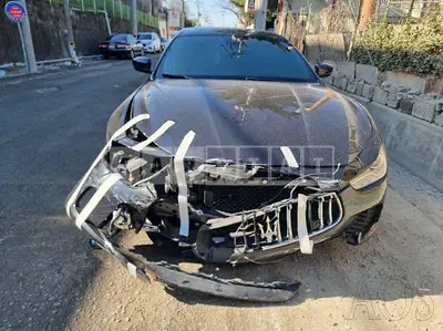 Photo 1 of 34: 2017 Maserati Gibli Diesel, VIN ZAM57TSG3H1231876 — Korean insurance auction
