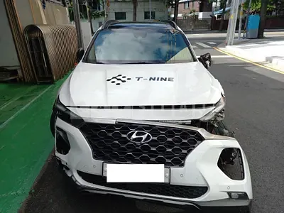 Photo 1 of 41: 2019 Hyundai Santa Fe, VIN KMHS381CDKU003486 — Korean insurance auction