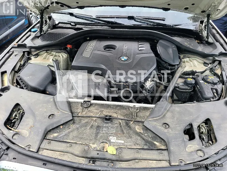 Photo 2 of 10: 2017 BMW 530i xDrive, VIN WBAJD9102HG477153 — Korean insurance auction