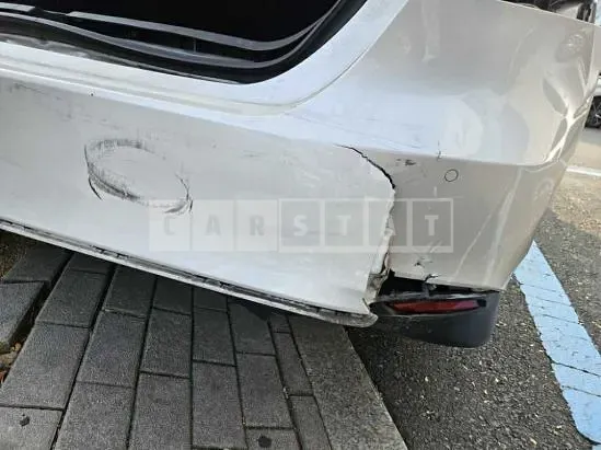 Photo 2 of 39: 2018 Toyota Camry Hybrid, VIN JTNB21HK9J3005465 — Korean insurance auction