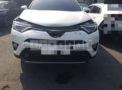 Photo 1 of 8: 2018 Toyota Love 4 Hybrid — Korean insurance auction