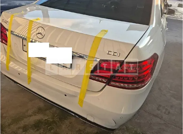 Photo 2 of 30: 2015 Mercedes-Benz E220 CDI — Korean insurance auction
