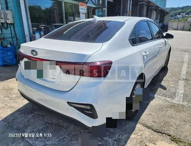 Photo 2 of 16: 2019 Kia K3 1.6 — Korean insurance auction