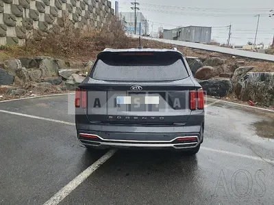 Photo 1 of 46: 2021 Kia Sorento, VIN KNARL81BGMA097542 — Korean insurance auction